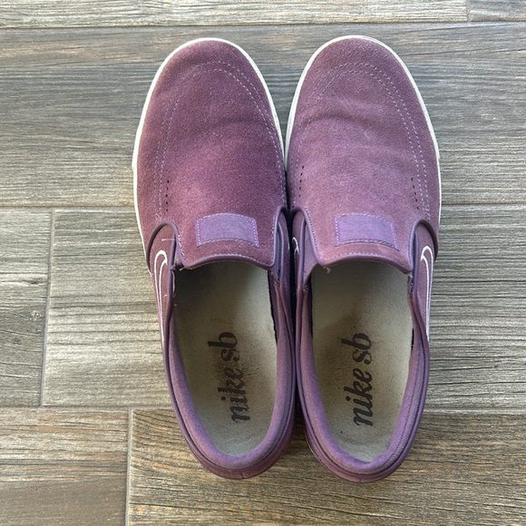 Men’s Nike shoes - Picture 6 of 8